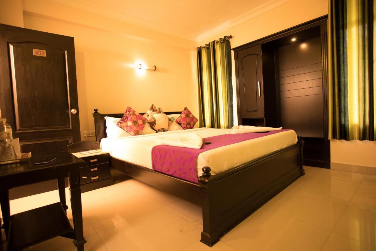 Hotel Emerald Inn Munnar Luaran gambar