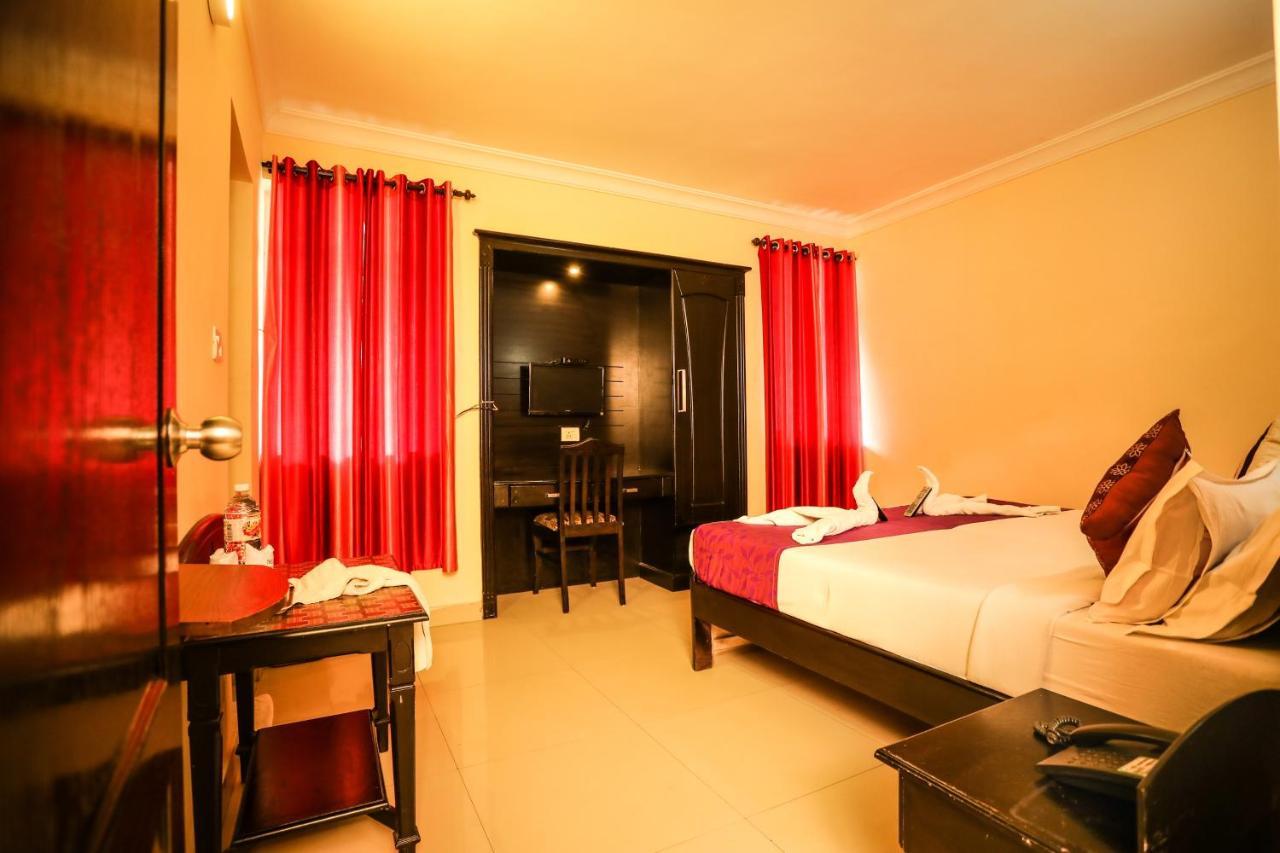 Hotel Emerald Inn Munnar Luaran gambar