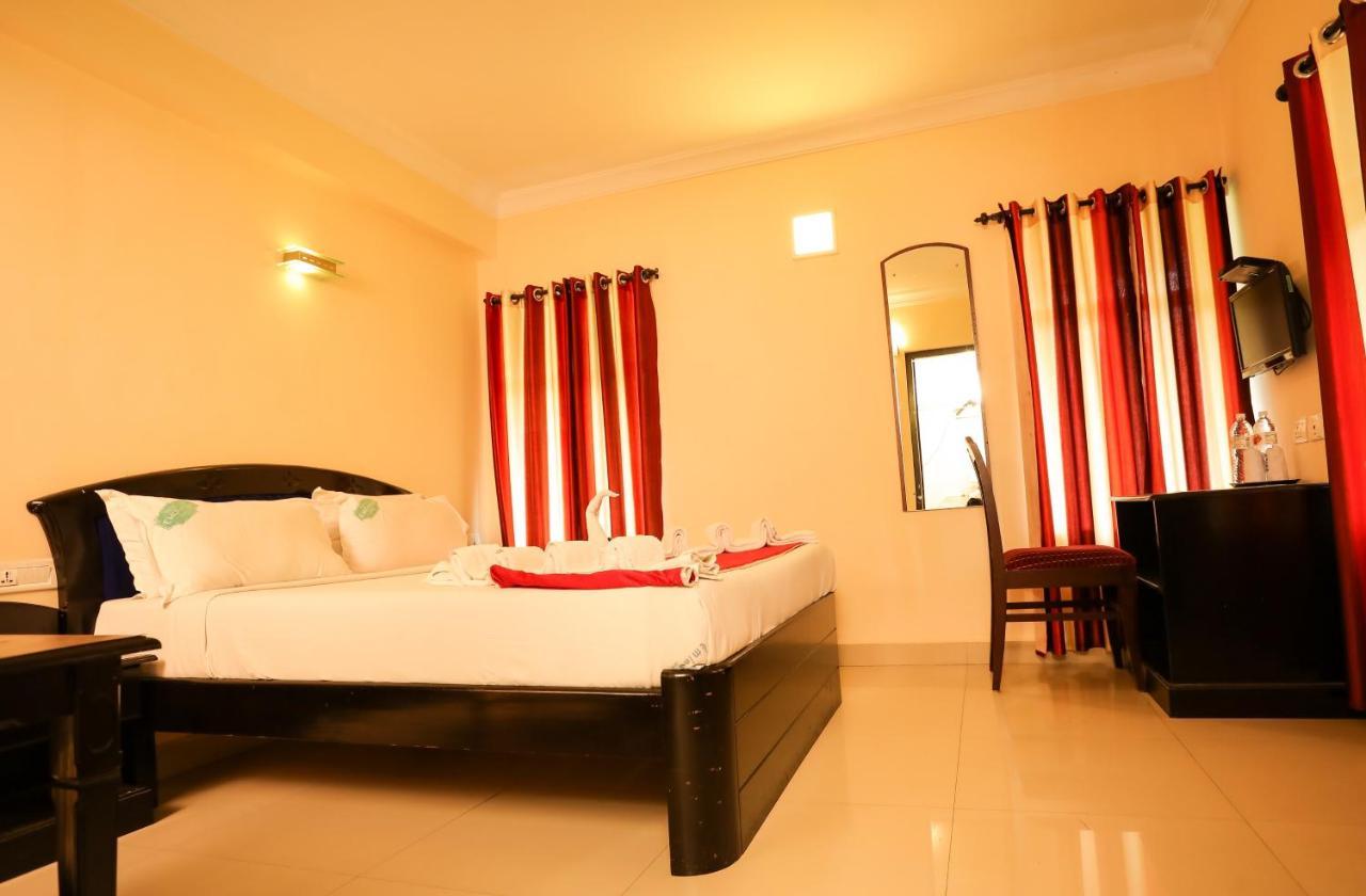 Hotel Emerald Inn Munnar Luaran gambar